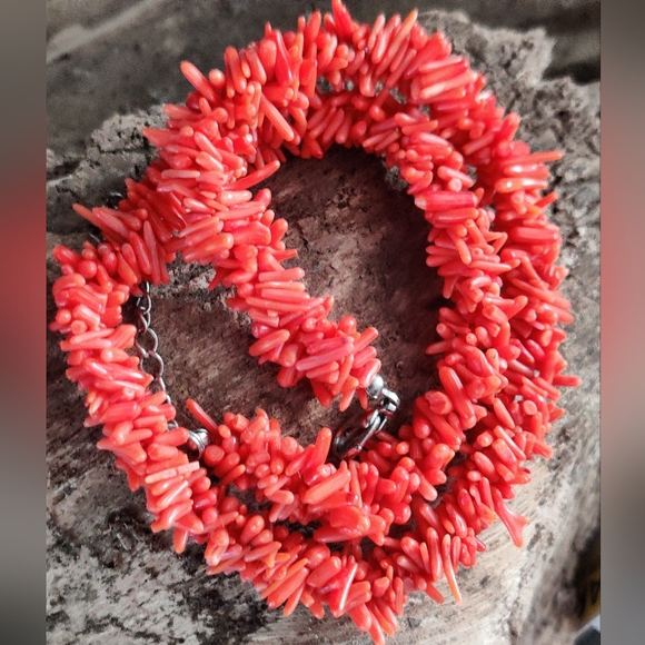 Vintage Red Branch Coral Necklace and Earrings Set - Picture 4 of 16